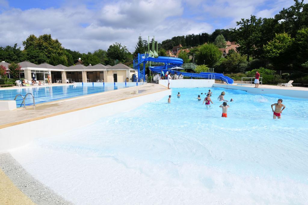 ホテル Domaine Du Surgie フィジャック エクステリア 写真